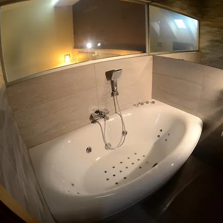 Hotel Stardust Nove Zamky Room photo