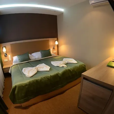Hotel Stardust Nove Zamky Room photo