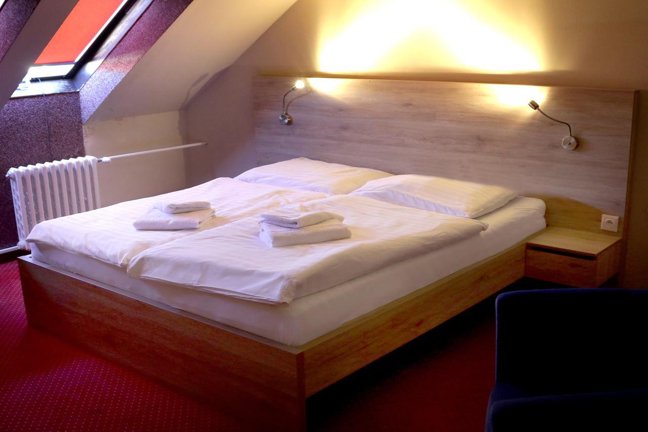Hotel Stardust 4*